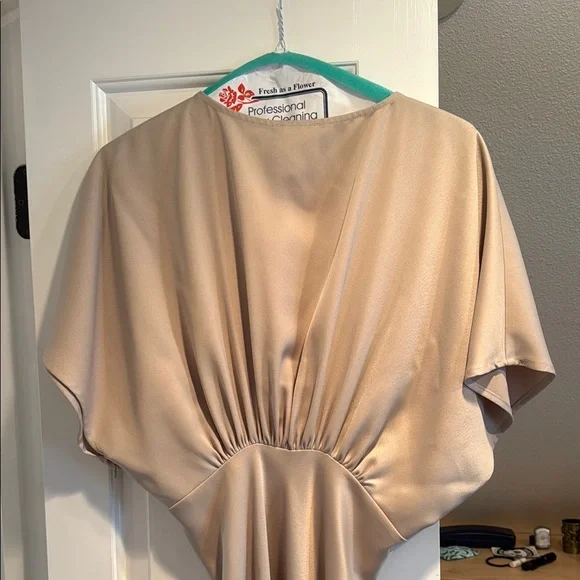 Anthropologie BHLDN Cream Flutter Sleeve Gown - Picture 10 of 11